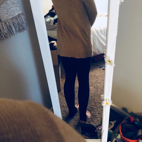 Banana Republic Tan Zig Zag Cardigan - Picture 2 of 6